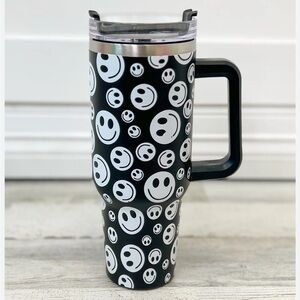 New in box Smiley Face Black and White Tumbler